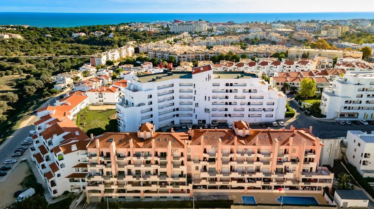 Apartamento Sol Nascente By Portucasa location